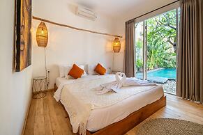 Splendid Villa Shakti Canggu Boho Chic 3bd & Pool