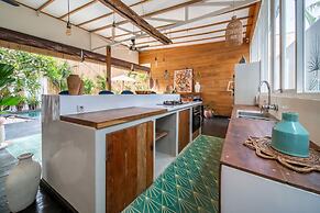 Splendid Villa Shakti Canggu Boho Chic 3bd & Pool