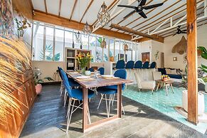 Splendid Villa Shakti Canggu Boho Chic 3bd & Pool