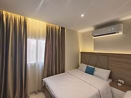DISCOVER Pyramids inn