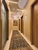DISCOVER Pyramids inn