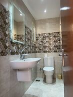 DISCOVER Pyramids inn