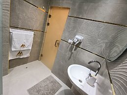 DISCOVER Pyramids inn