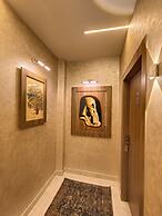 DISCOVER Pyramids inn