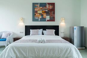 New Mandurah Stay by ecommerceloka