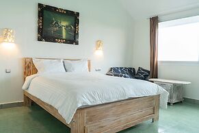 New Mandurah Stay by ecommerceloka