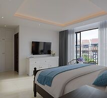 Luna Oriental
