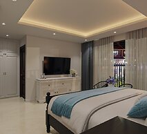 Luna Oriental