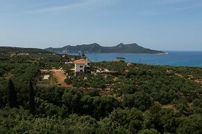 Modone Villas in Peloponnese