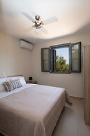 Modone Villas in Peloponnese