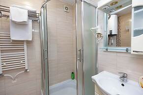 Dodona Apartments