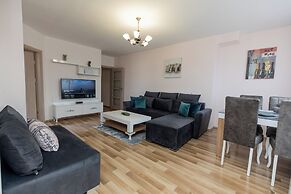 Dodona Apartments