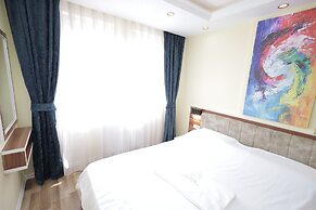 Dodona Apartments