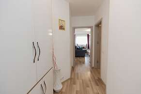 Dodona Apartments