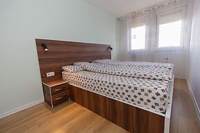 Dodona Apartments