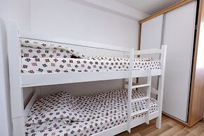 Dodona Apartments