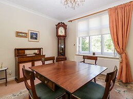 2 Heath Cottages