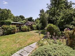 2 Heath Cottages