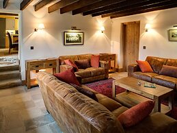 Neddy House