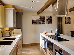 Neddy House