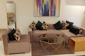 1bed Apartment - Sleeps 4 - Balcony, Wifi, Parking