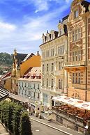 Hotel Heluan