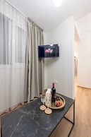 Acropolis Divine Apartments