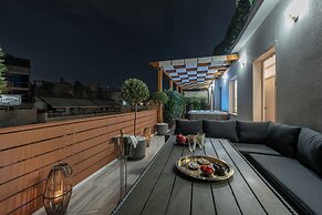 Acropolis Divine Apartments