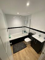 Stunning 1-bed Apartment in Bracknell