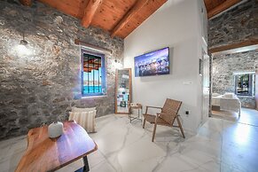 Petra Elounda Suites - Adults Only