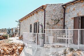 Petra Elounda Suites - Adults Only