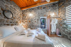 Petra Elounda Suites - Adults Only