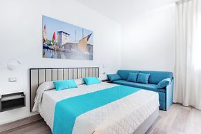 Elegance Suite Apartments - Siroli Collection