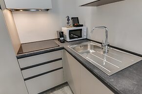 Elegance Suite Apartments - Siroli Collection