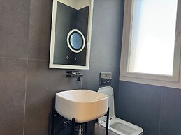 Elegance Suite Apartments - Siroli Collection