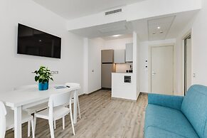 Elegance Suite Apartments - Siroli Collection