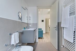 Elegance Suite Apartments - Siroli Collection