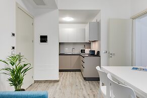 Elegance Suite Apartments - Siroli Collection