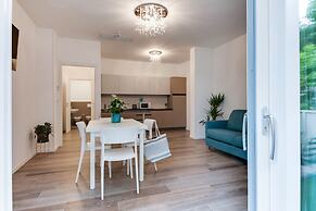 Elegance Suite Apartments - Siroli Collection