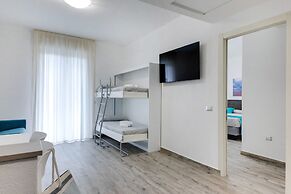 Elegance Suite Apartments - Siroli Collection