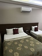 GRAND DELUXE HOTEL