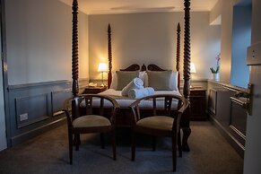 Rosedale Hotel