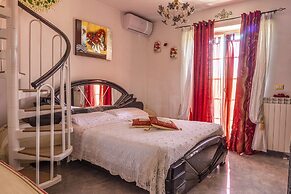 Alexander's Home