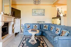 Alexander's Home