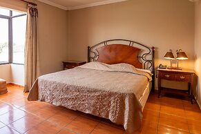 Hotel Puerta del Rey