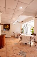 Hotel Puerta del Rey