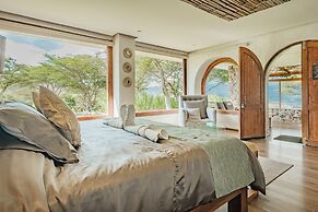 Tunas & Cabras Hotel