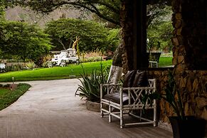 Tunas & Cabras Hotel