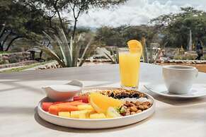 Tunas & Cabras Hotel