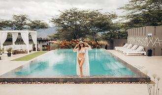 Tunas & Cabras Hotel
